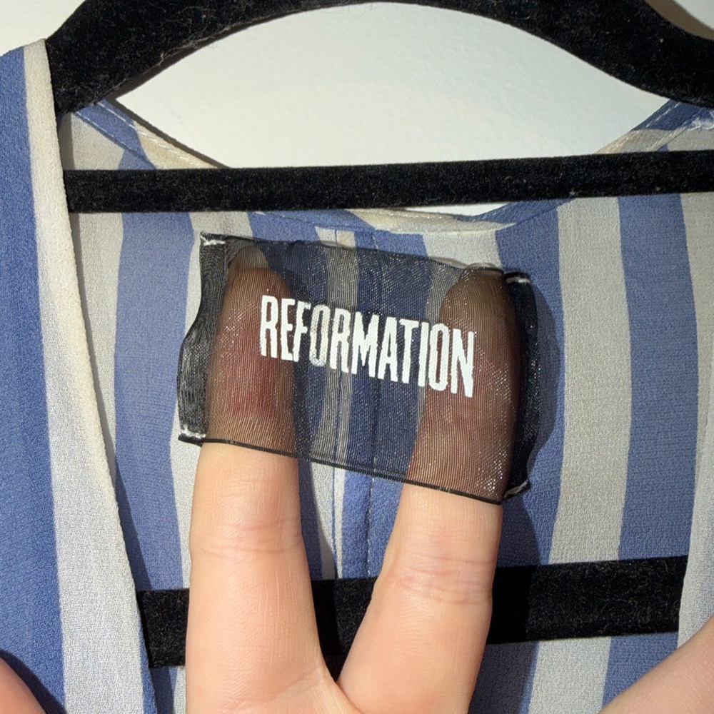 Reformation Blue and White Striped V-Neck Midi Dress - Picture 4 of 6